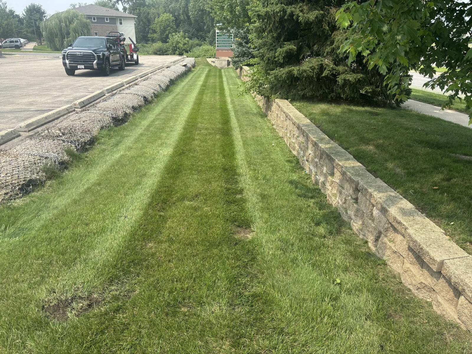 Commercial lawn and retaining wall